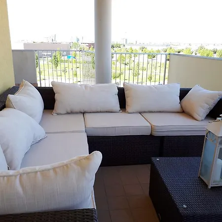 Attico Fiera Apartment *